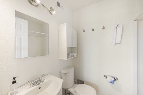 Beachhead 502 bathroom near king bedroom