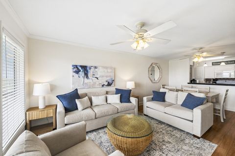 Beachhead 503 living room