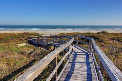 Beachhead boardwalk and grounds