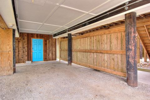 Beachhead community exterior